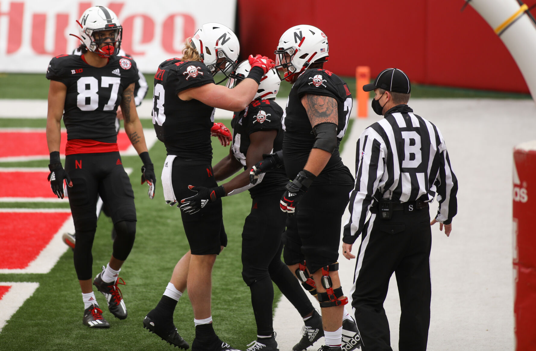 Nebraska Football vs. Illinois Photo No. 11